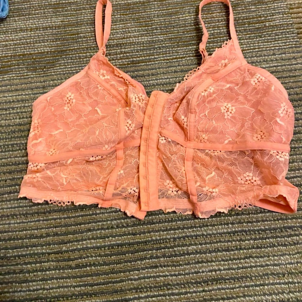 Lace crop top